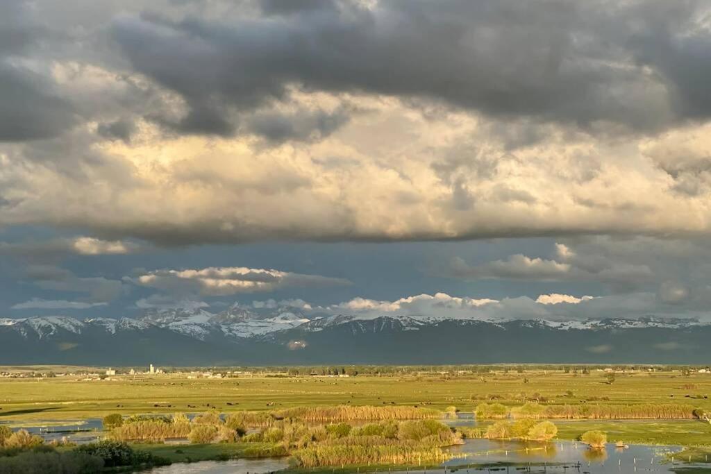 ויקטור Bear Lair At Teton Valley Idaho מראה חיצוני תמונה